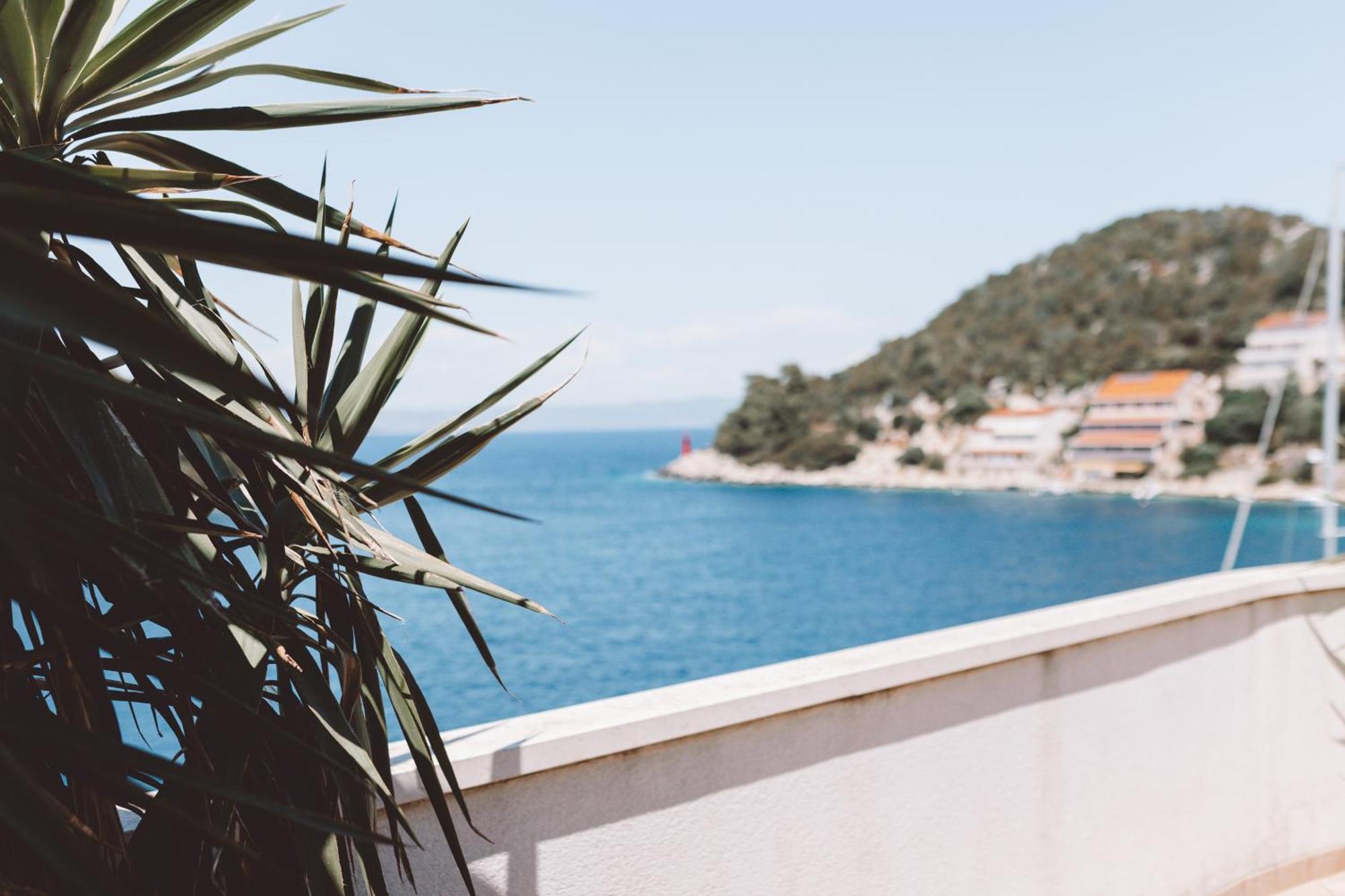 Accommodation Triton Lastovo Exterior foto
